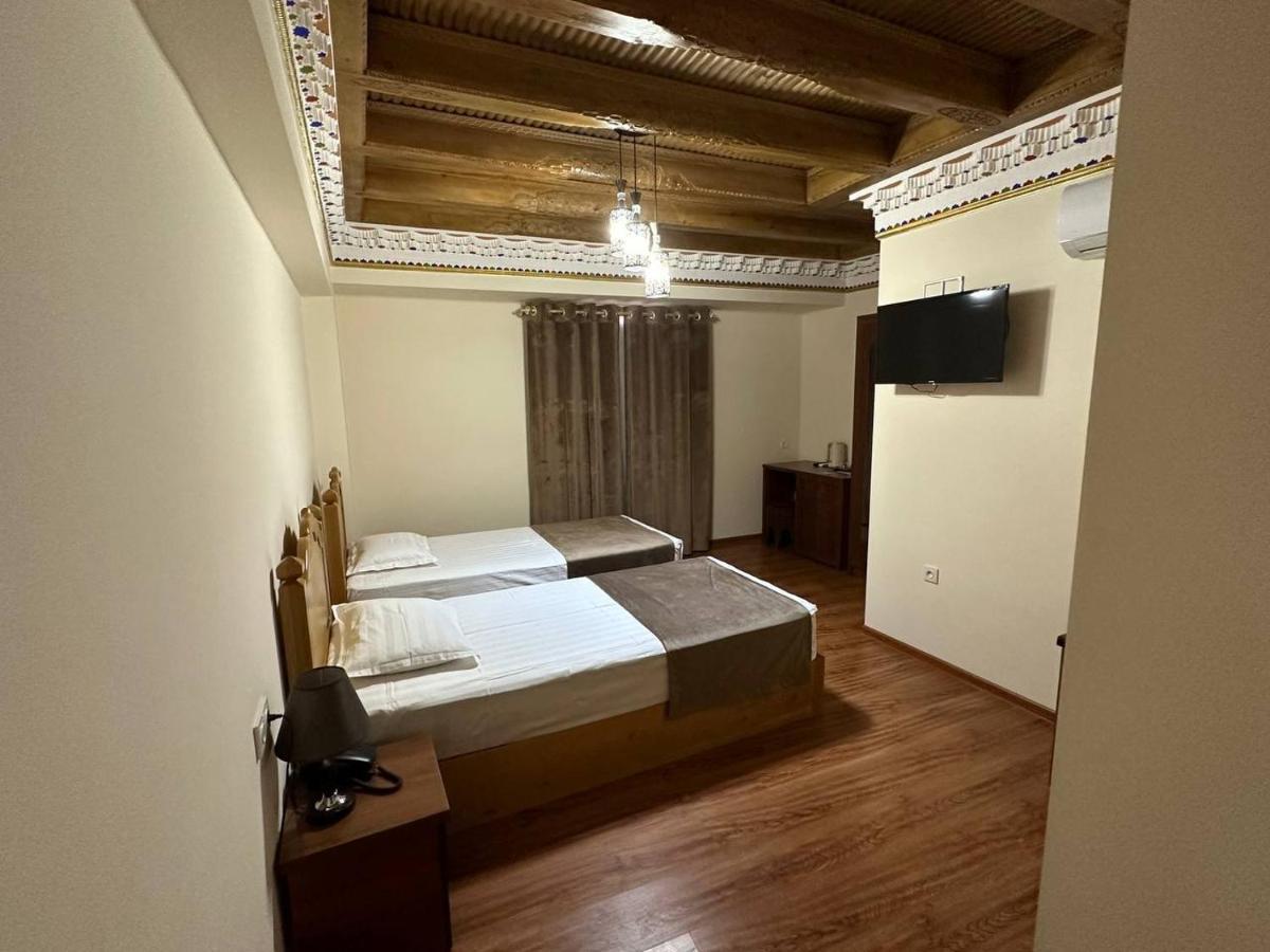 Antique Hotel Imran Бухара Экстерьер фото